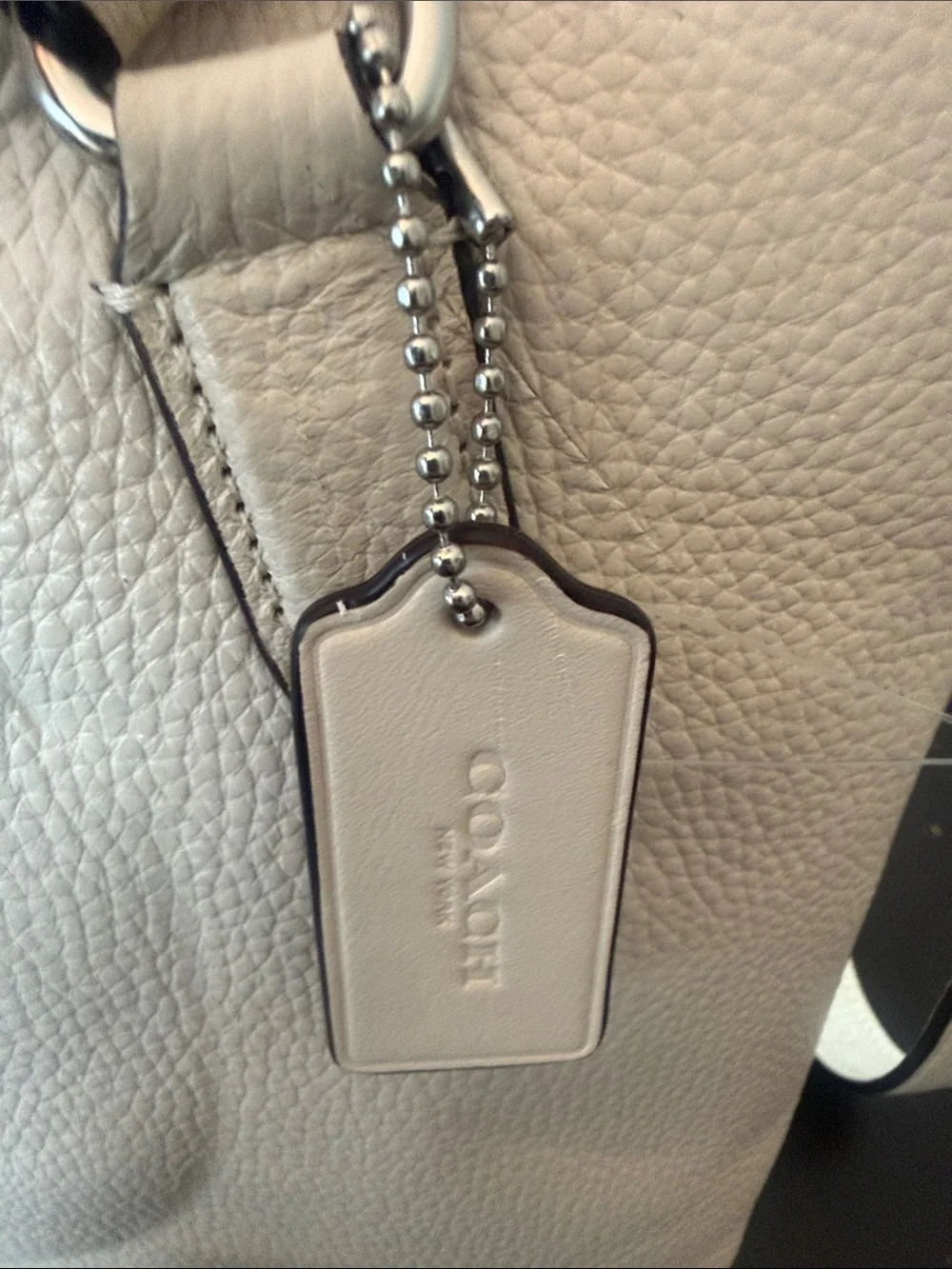 NWT Coach Pebbled Leather Shoulder Bag in Chalk